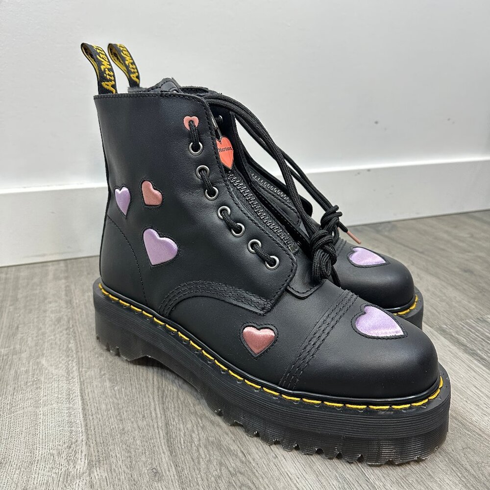 Doc Martens  Sinclair Hearts Platform Boot  Black Pastel  Womens Size 10